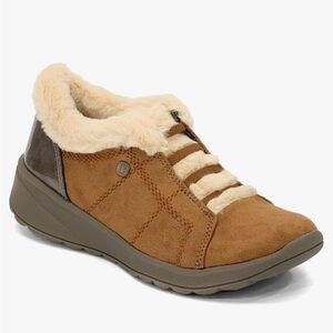 Bzees Golden Slip On Shoes Women’s Tan Faux Fur Lined